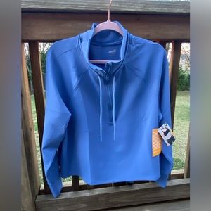 Avia Scuba Pullover size XL. New with tags in lavender. Athletic wear.